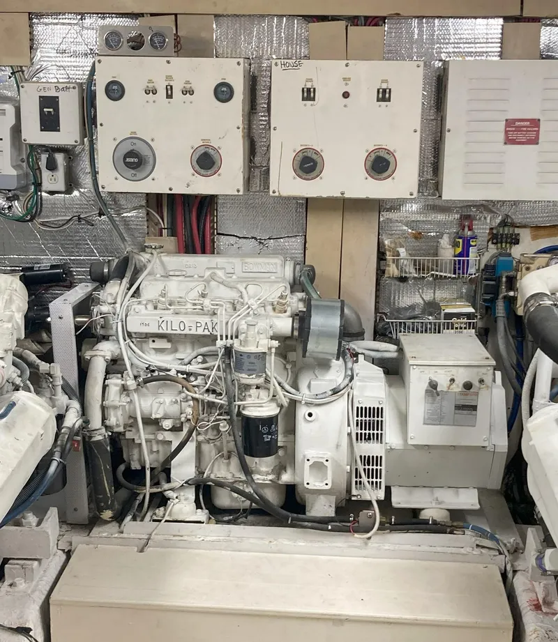 Slide: The Image of Viking 70 Cockpit Motor Yacht 1988 - 60