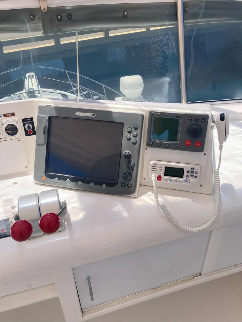 Slide: The Image of Viking 70 Cockpit Motor Yacht 1988 - 67