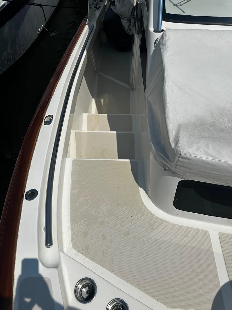 Slide: The Image of Stbd bow stepdown - 15