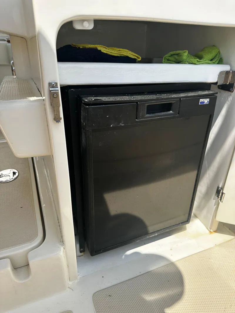 Slide: The Image of Cockpit port fridge - 6