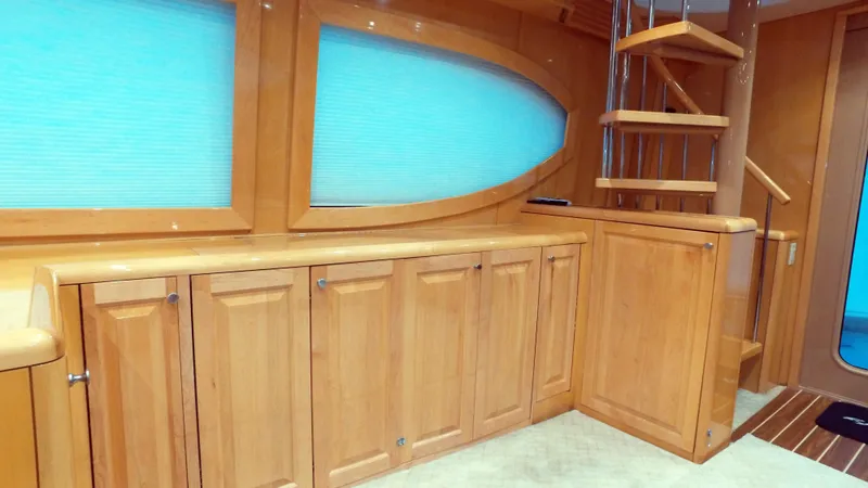 Slide: The Image of Salon - 4