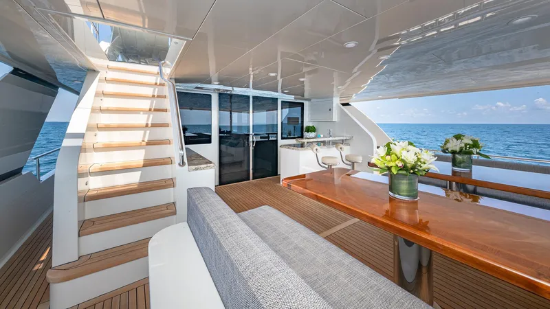 Slide: The Image of Ocean Alexander Motor Yacht Flybridge Model 2015 - 56