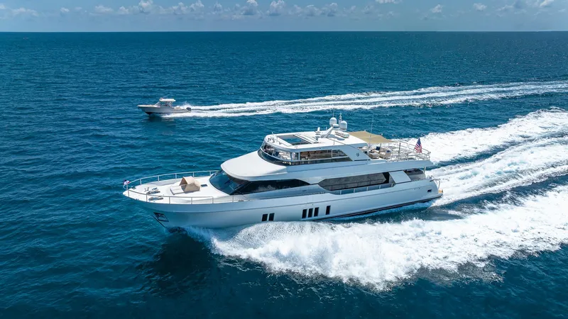 Slide: The Image of 2015 Ocean Alexander Motoryacht Open Bridge cruising on the ocean. - 6