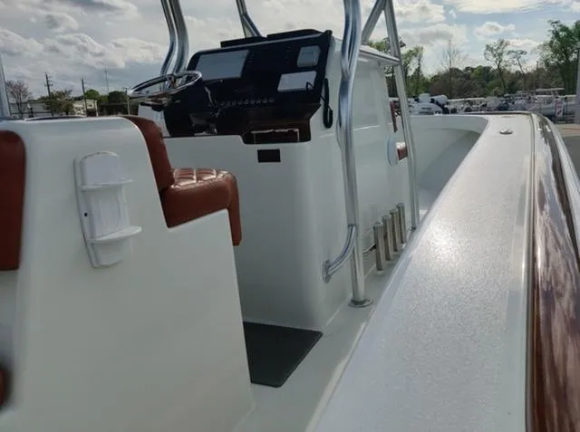 Slide: The Image of Other 28 VALENTINO 2022 - 14