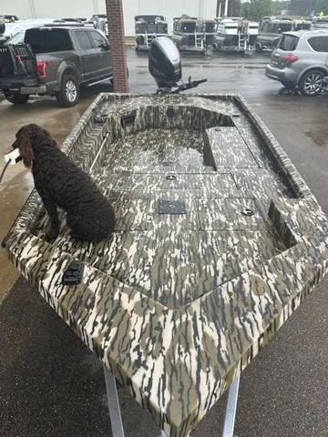 Slide: The Image of Avid 18 Commander 2026 - 3