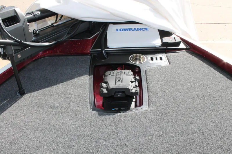 Slide: The Image of Ranger Z521R Ranger Cup Equipped 2024 - 6