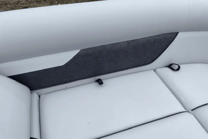 Slide: The Image of Crest CLASSIC 220LX 2021 - 7