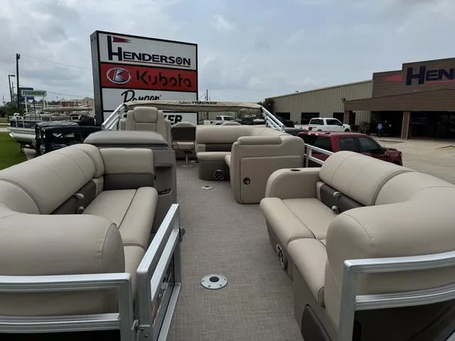 Slide: The Image of Sun Tracker SportFish™ 22 DLX 2024 - 6