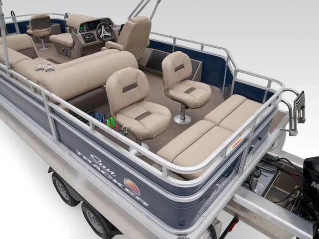 Slide: The Image of Sun Tracker Fishin' Barge 22 XP3 2024 - 4