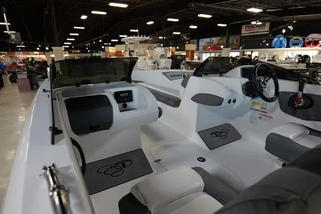 Slide: The Image of Tahoe T21 2024 - 8