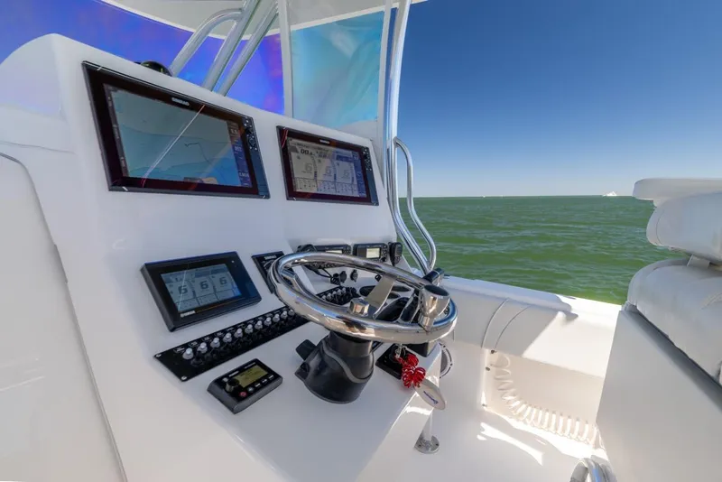 Slide: The Image of Contender 39 Fisharound 2021 - 50