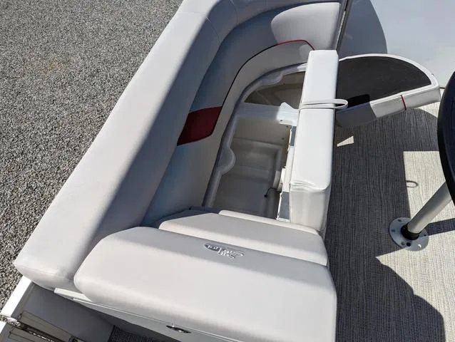 Slide: The Image of SunCatcher Select 20 RCX 2023 - 20