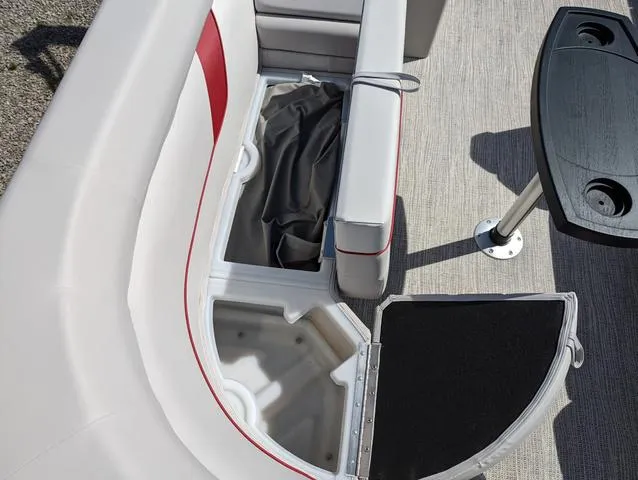 Slide: The Image of SunCatcher Select 20 RCX 2023 - 21