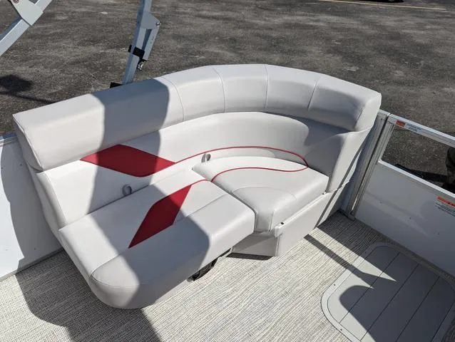 Slide: The Image of SunCatcher Select 20 RCX 2023 - 4