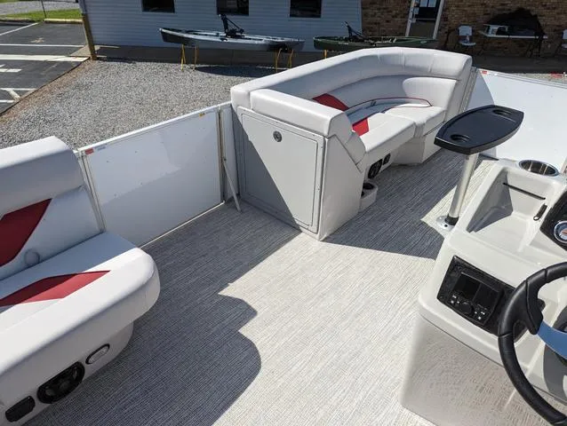 Slide: The Image of SunCatcher Select 20 RCX 2023 - 6