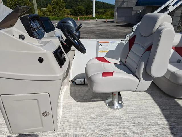 Slide: The Image of SunCatcher Select 20 RCX 2023 - 9