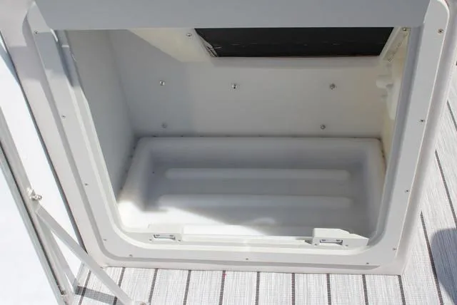 Slide: The Image of SunCatcher Select 20RC 2024 - 10