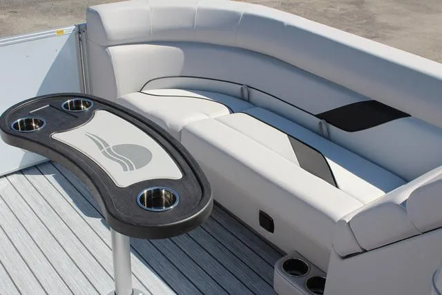 Slide: The Image of SunCatcher Select 20RC 2024 - 11