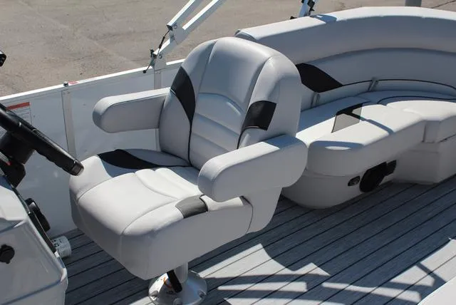 Slide: The Image of SunCatcher Select 20RC 2024 - 16