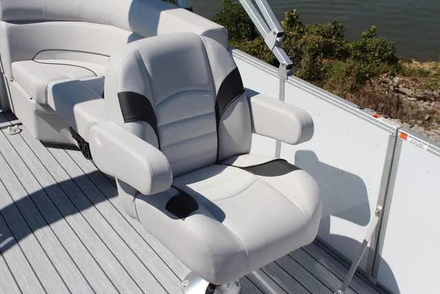 Slide: The Image of SunCatcher Select 20RC 2024 - 17