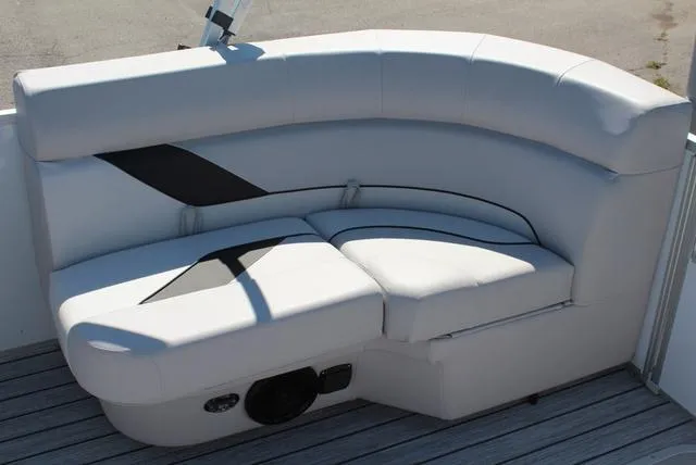 Slide: The Image of SunCatcher Select 20RC 2024 - 20