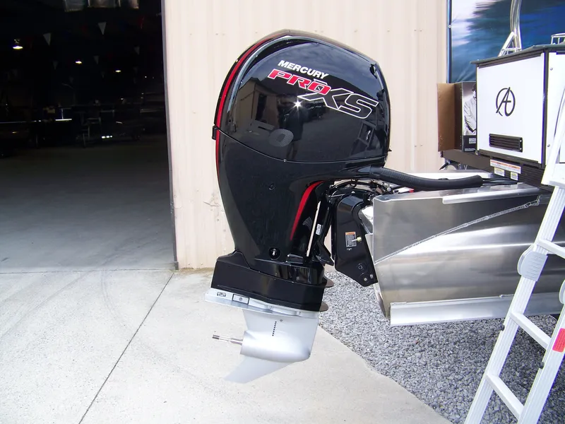 Slide: The Image of 2024 Avalon VENTURE 85 QL with Mercury Pro XS outboard motor. - 3
