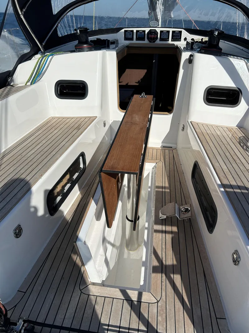 Slide: The Image of Sistership - 138