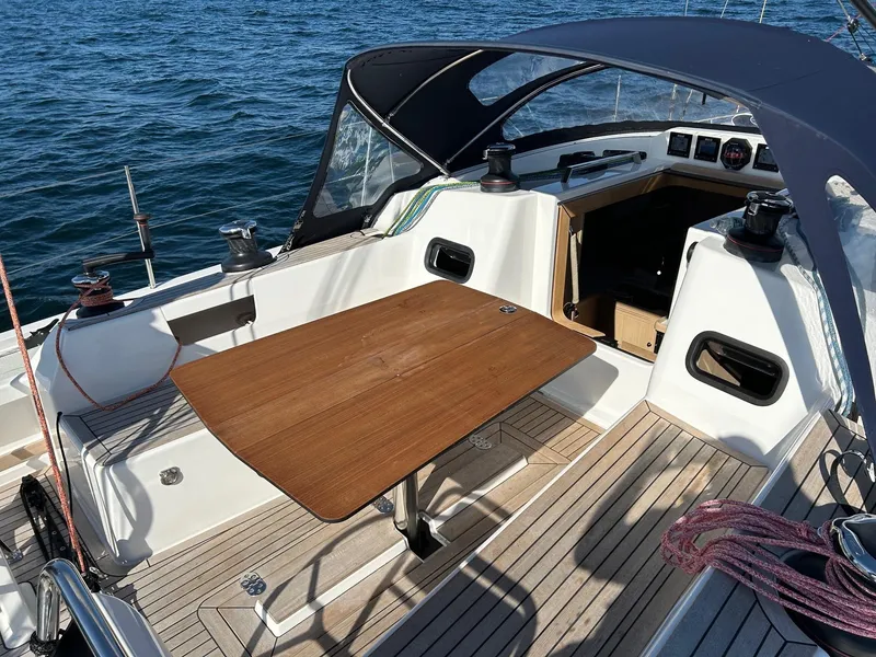 Slide: The Image of Sistership - 140