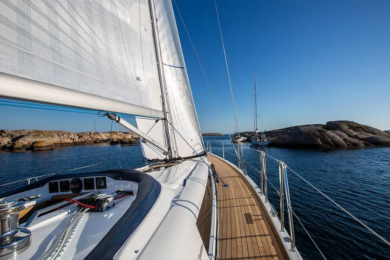 Slide: The Image of Manufacturer Provided Image - 15