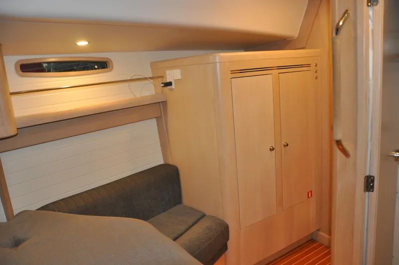 Slide: The Image of Arcona 435 2020 - 50