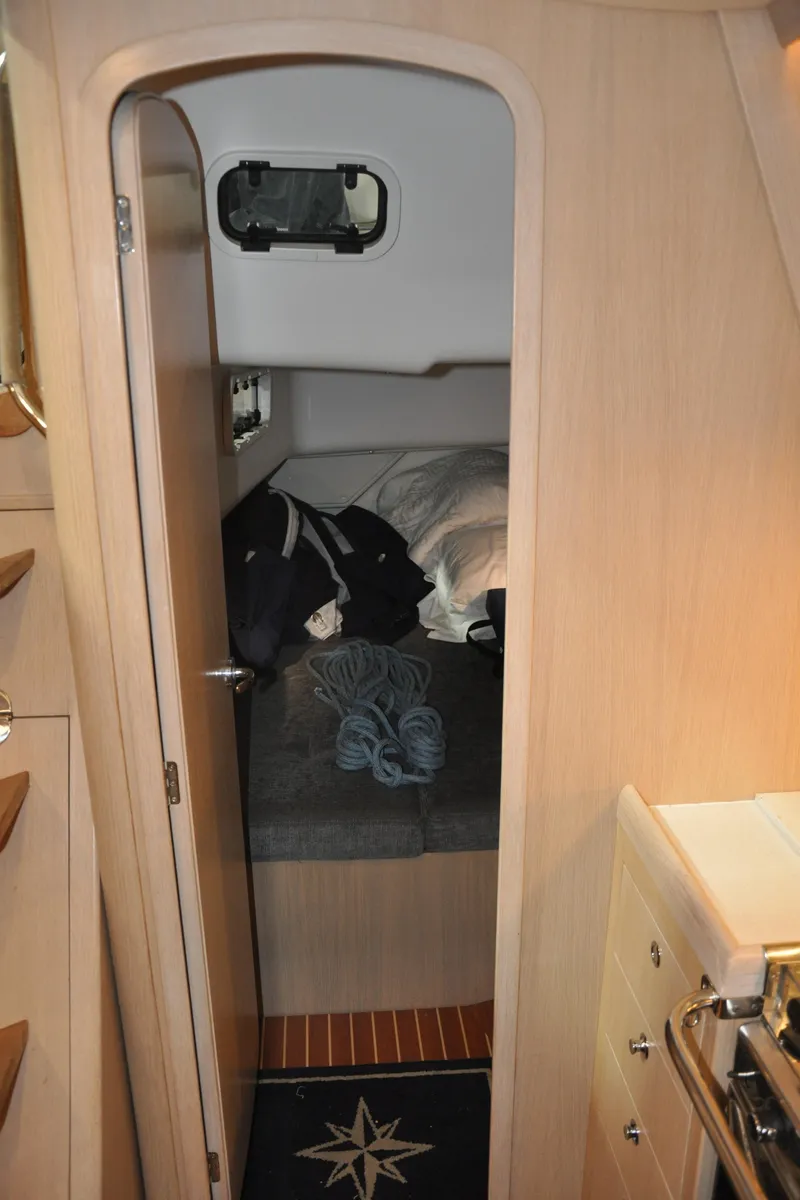 Slide: The Image of Arcona 435 2020 - 64