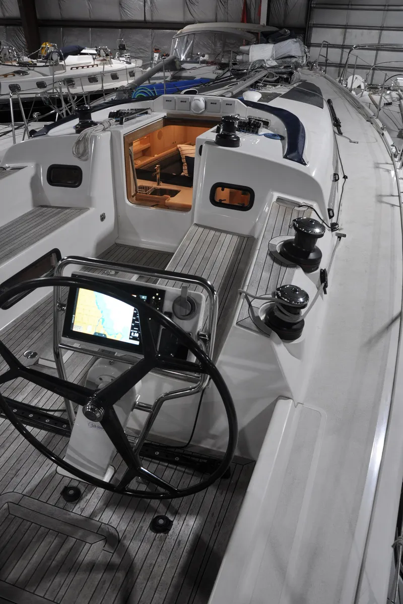 Slide: The Image of Arcona 435 2020 - 72