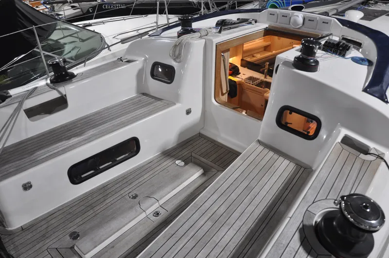 Slide: The Image of Arcona 435 2020 - 77