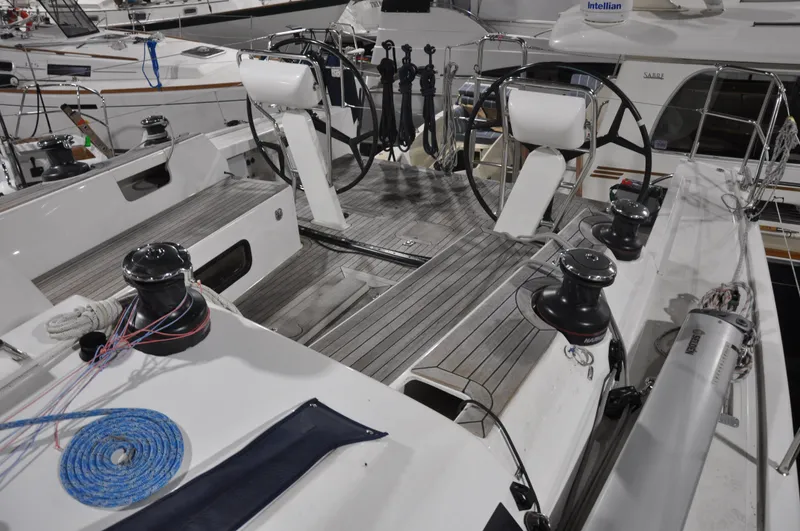 Slide: The Image of Arcona 435 2020 - 79