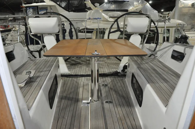 Slide: The Image of Arcona 435 2020 - 94