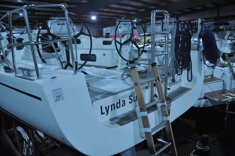 Slide: The Image of Arcona 435 2020 - 96