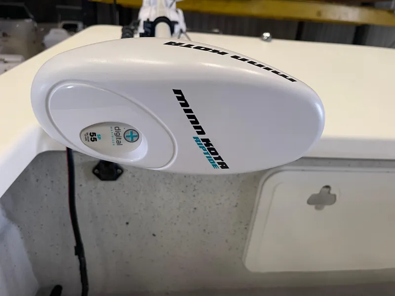 Slide: The Image of Minn Kota trolling motor on 2013 KenCraft Bay Rider 1860 boat. - 17