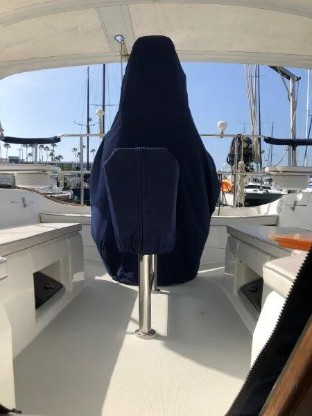 Slide: The Image of 2007 Catalina MkII sailboat cockpit with covered helm station. - 18