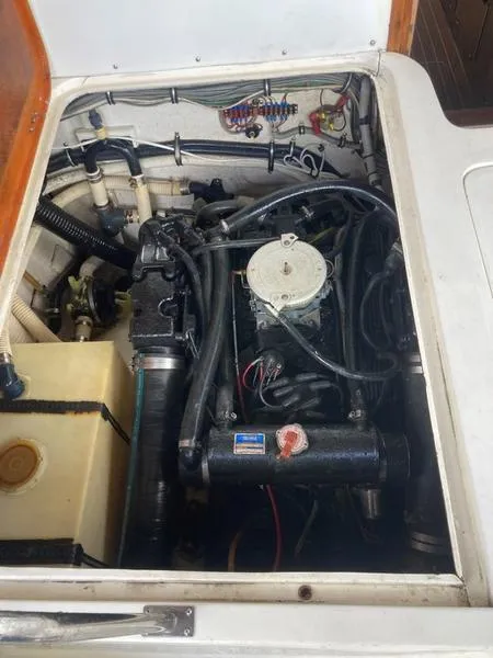 Slide: The Image of Engine compartment of a 1987 Bertram 28 Sport Fisherman boat. - 14