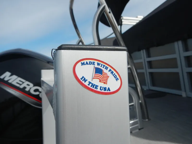 Slide: The Image of 2024 Lowe SF 212 WT boat with Made with Pride in the USA sticker. - 36