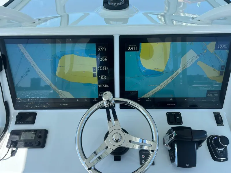Slide: The Image of 2022 Yellowfin 42 Center Console - 13