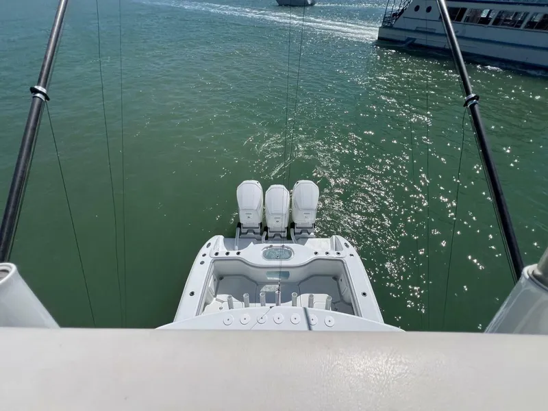 Slide: The Image of 2022 Yellowfin 42 Center Console - 23