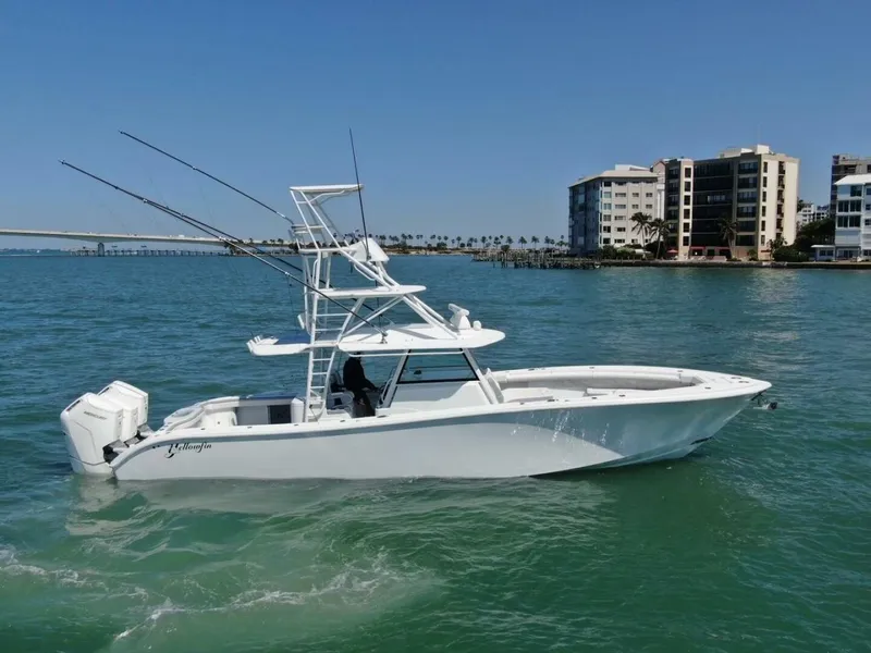 Slide: The Image of 2022 Yellowfin 42 Center Console - 37