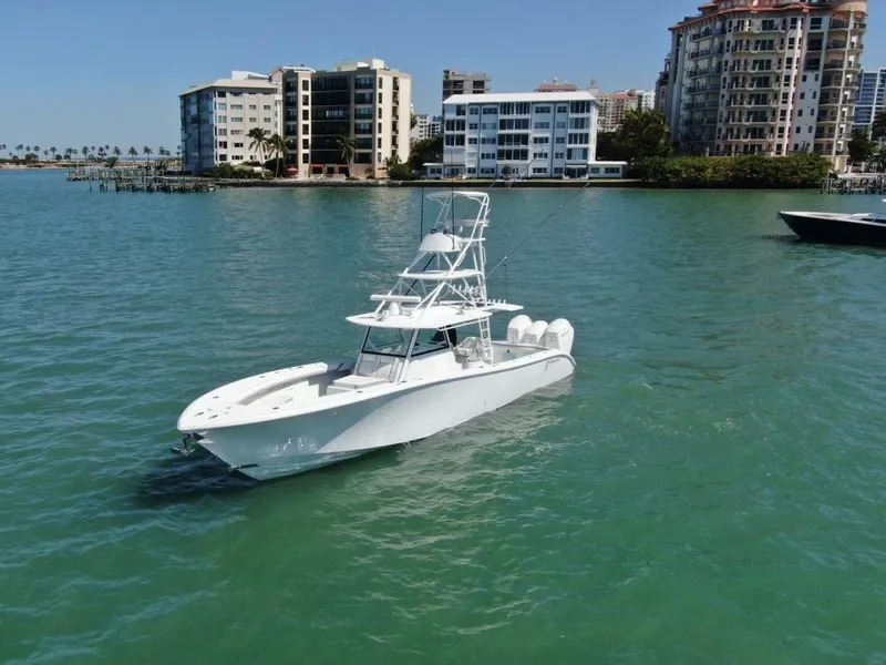 Slide: The Image of 2022 Yellowfin 42 Center Console - 38