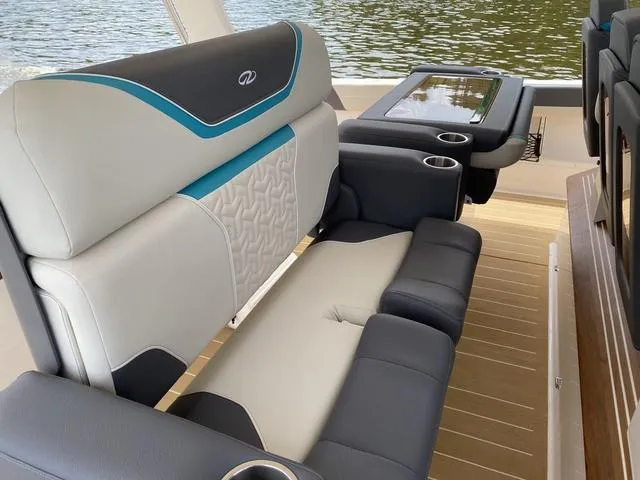 Slide: The Image of Regal 50 SAV 2025 - 27