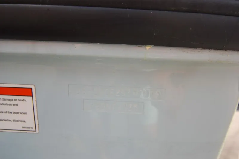 Slide: The Image of Hull identification number on a 2019 Boston Whaler 180 Dauntless boat. - 28