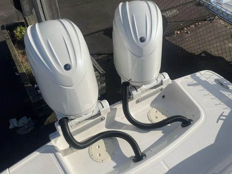 Slide: The Image of Chaparral 280 OSX 2024 - 55