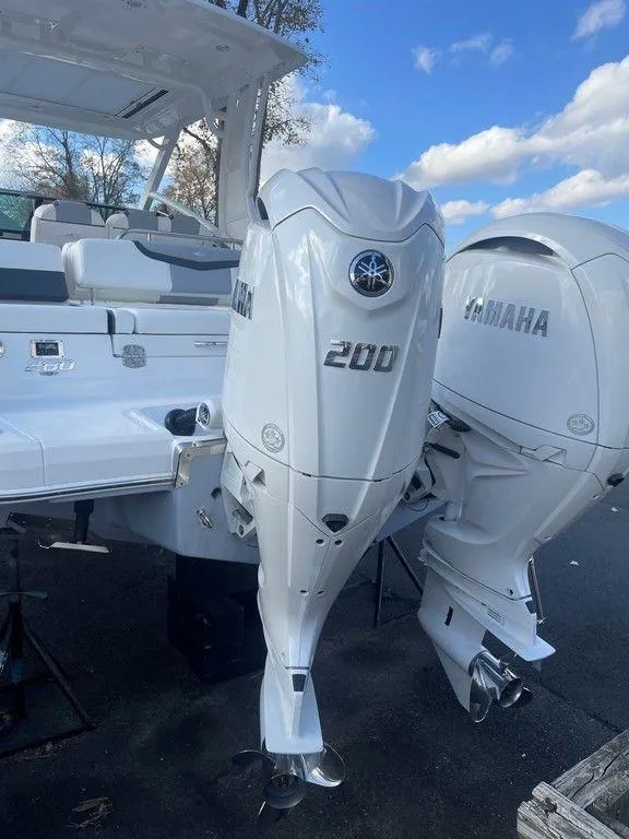 Slide: The Image of Chaparral 280 OSX 2024 - 59