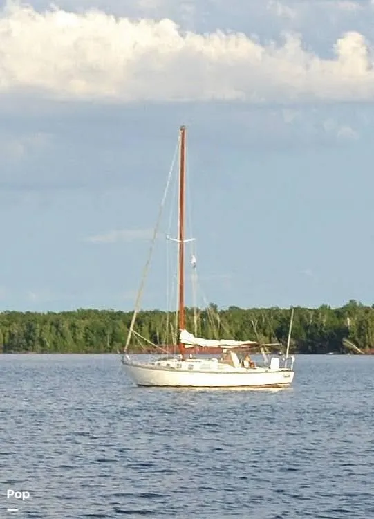 Slide: The Image of 1975 Cascade 36 for sale in Bayfield, WI - 10