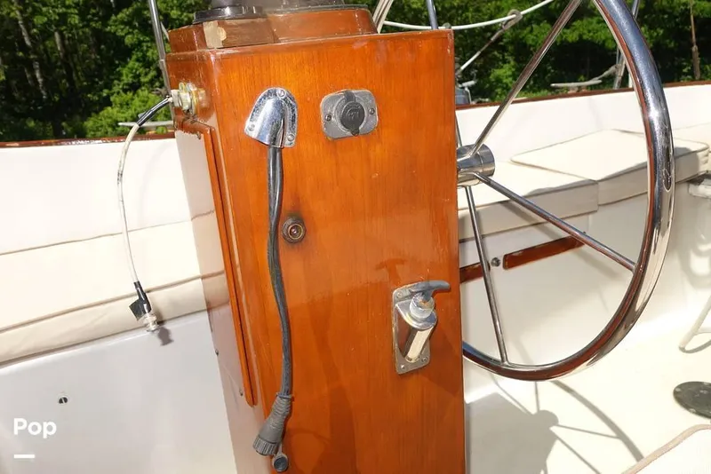 Slide: The Image of 1975 Cascade 36 for sale in Bayfield, WI - 18